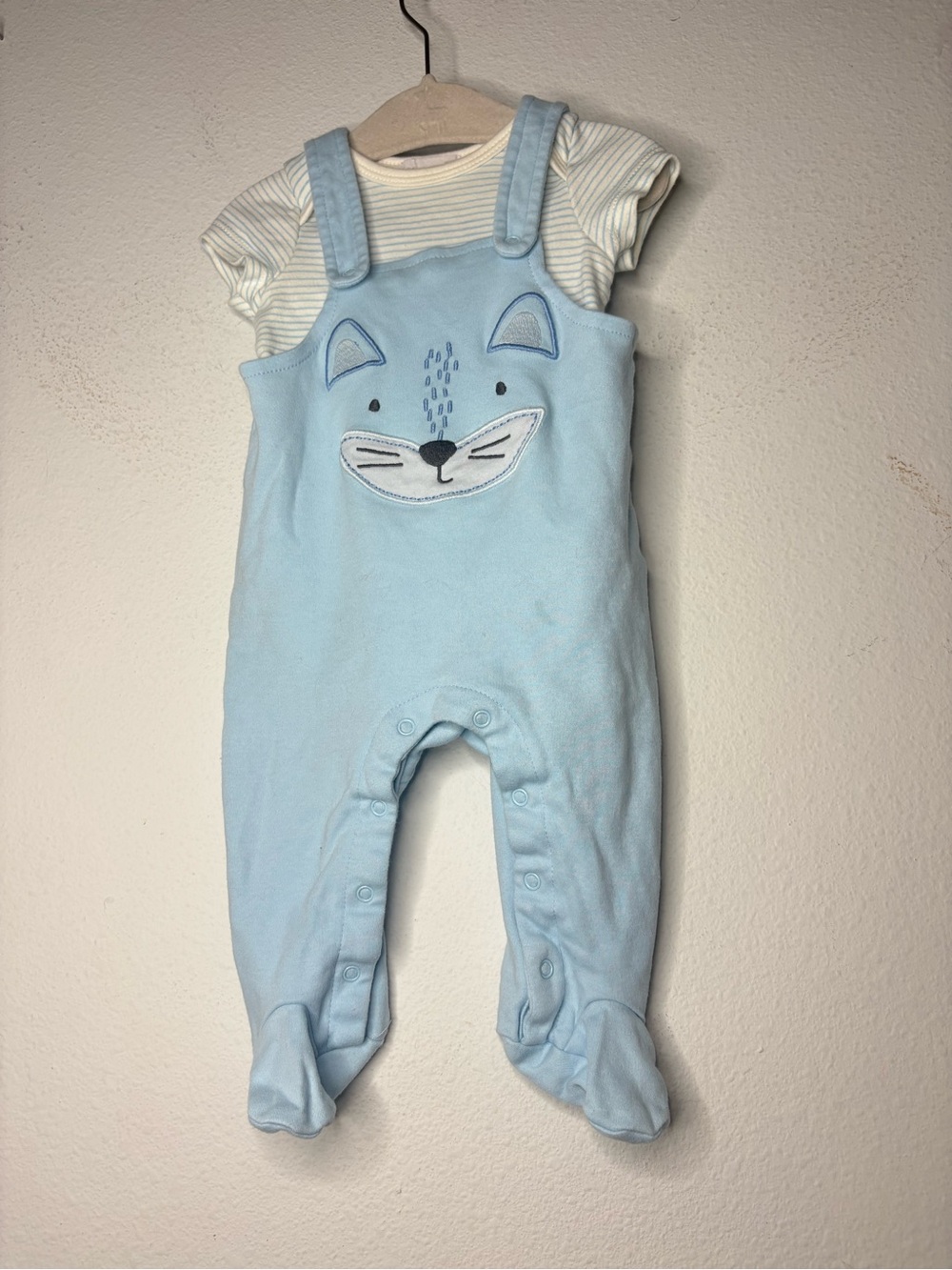 STERLING BABY BOYS ONSIE FOOTIE OVERALLS SZ 6 MONTHS